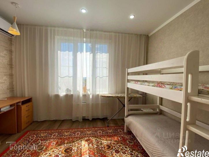 3-комн квартира ул Еляна, 40,  д. 40