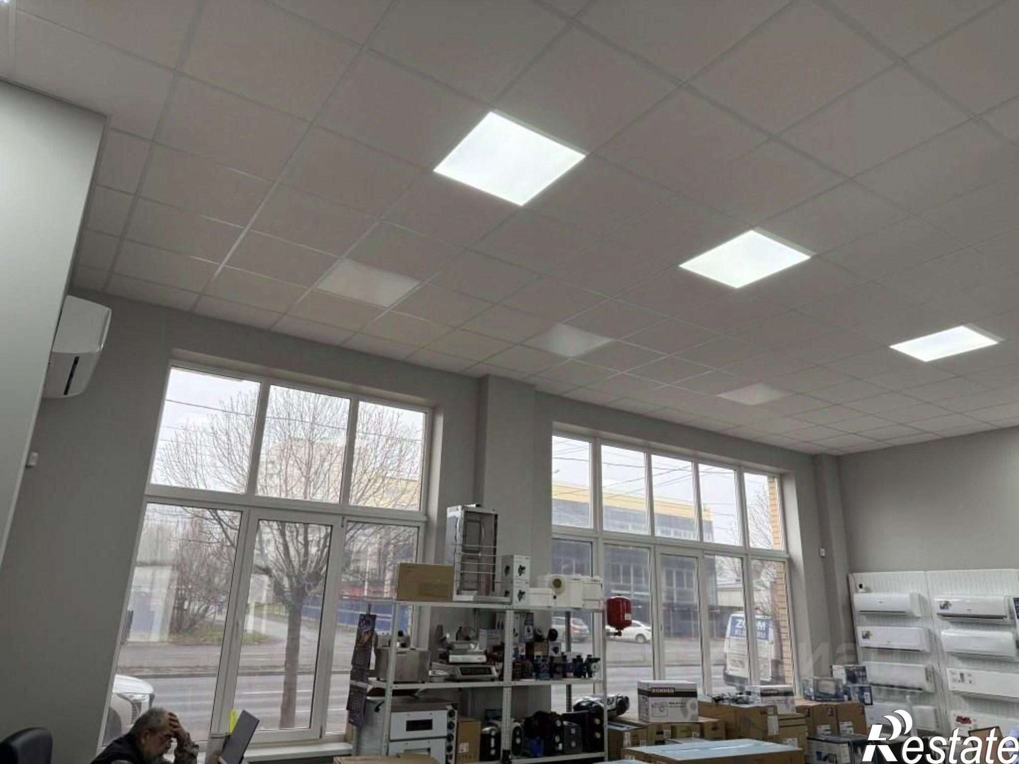 Сдать торговое помещение за 116 004 рублей на Портовая улица, 277