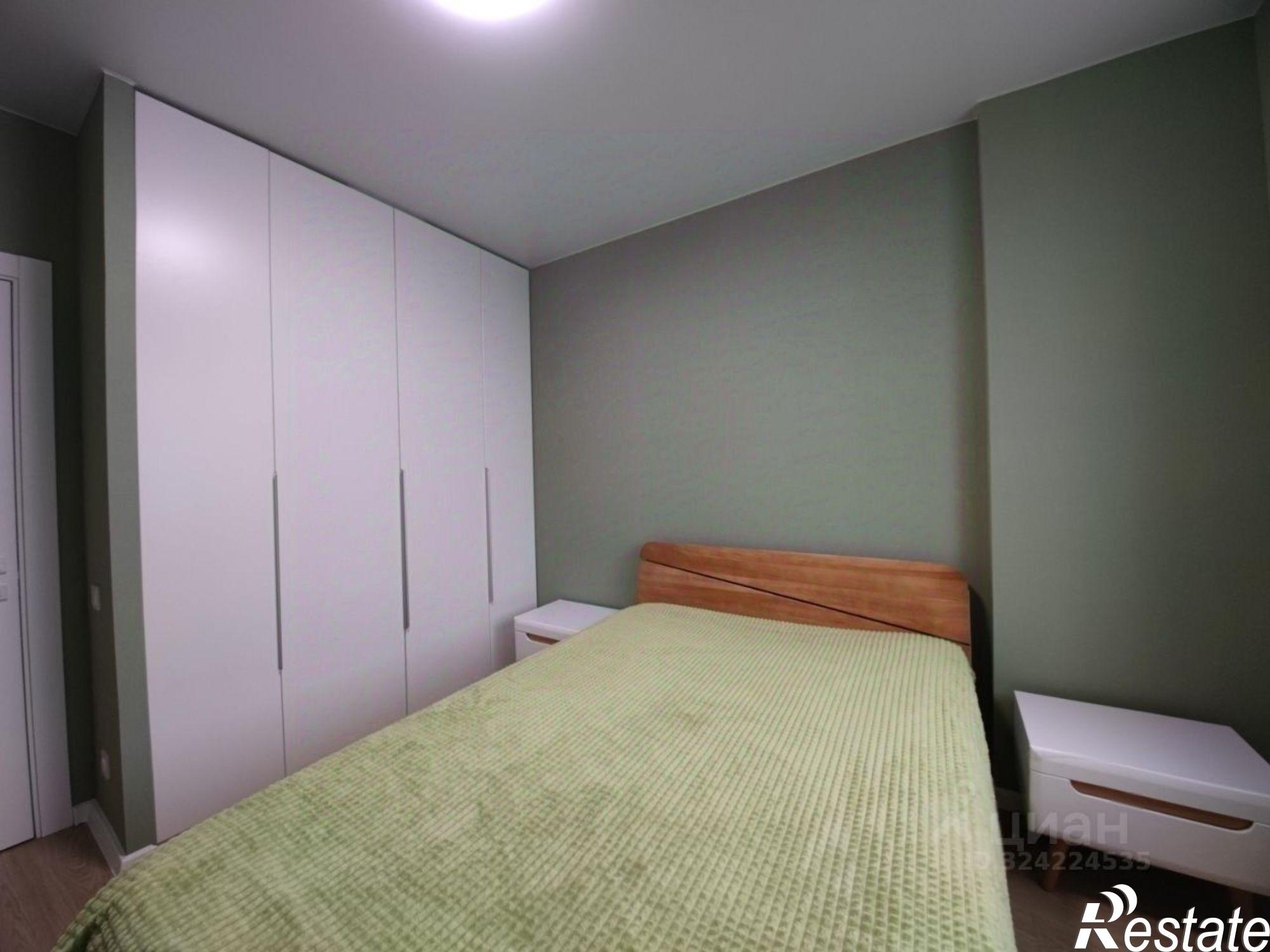 Сдать квартиру за 25 000 рублей на бульвар Комарова, 30/2