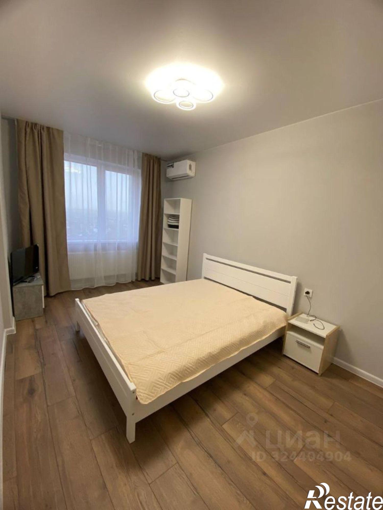 Сдать квартиру за 32 000 рублей на улица Нансена, 83 с3