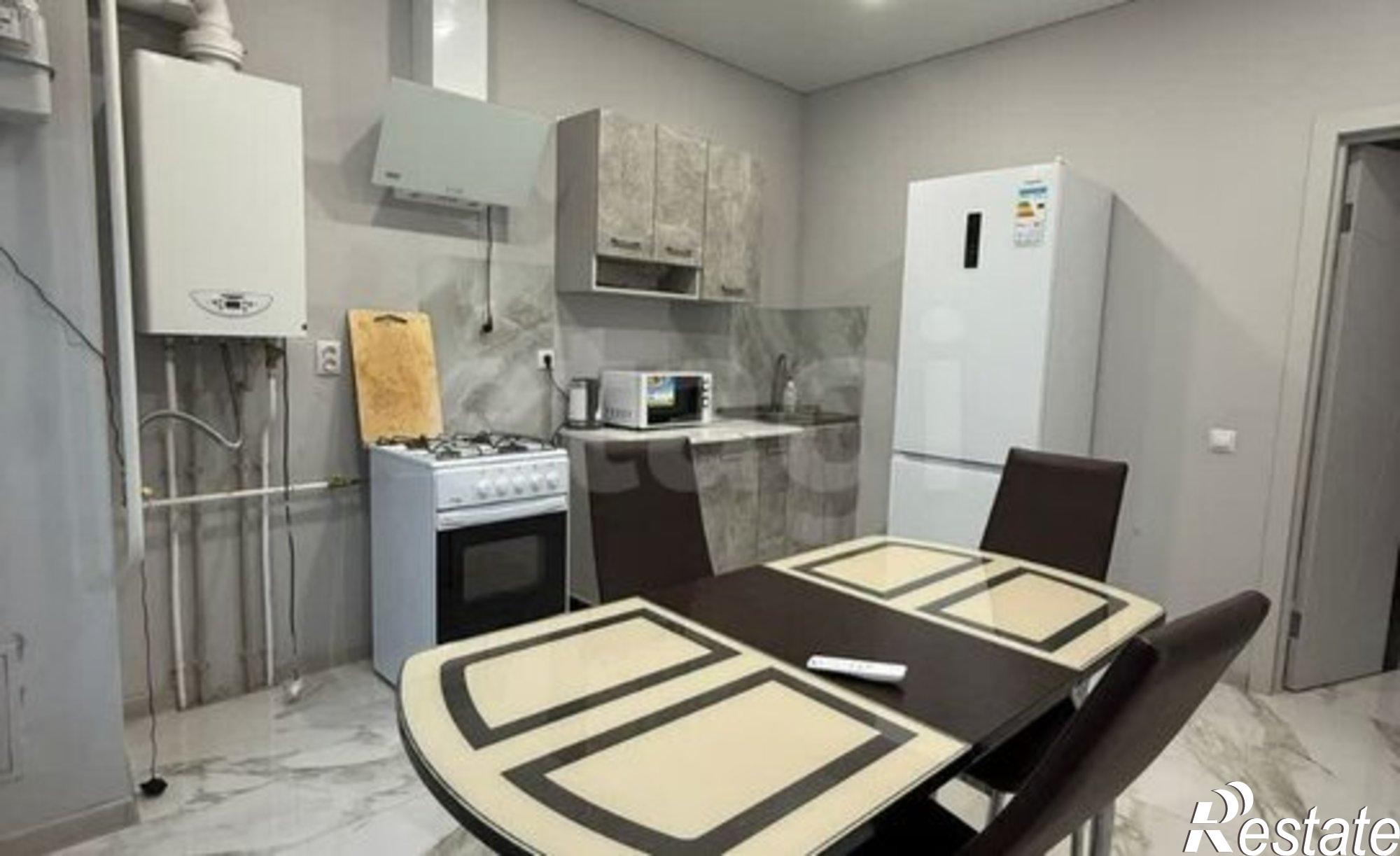 Купить квартиру за 8 000 000 рублей на проспект 40-летия Победы, 111/3