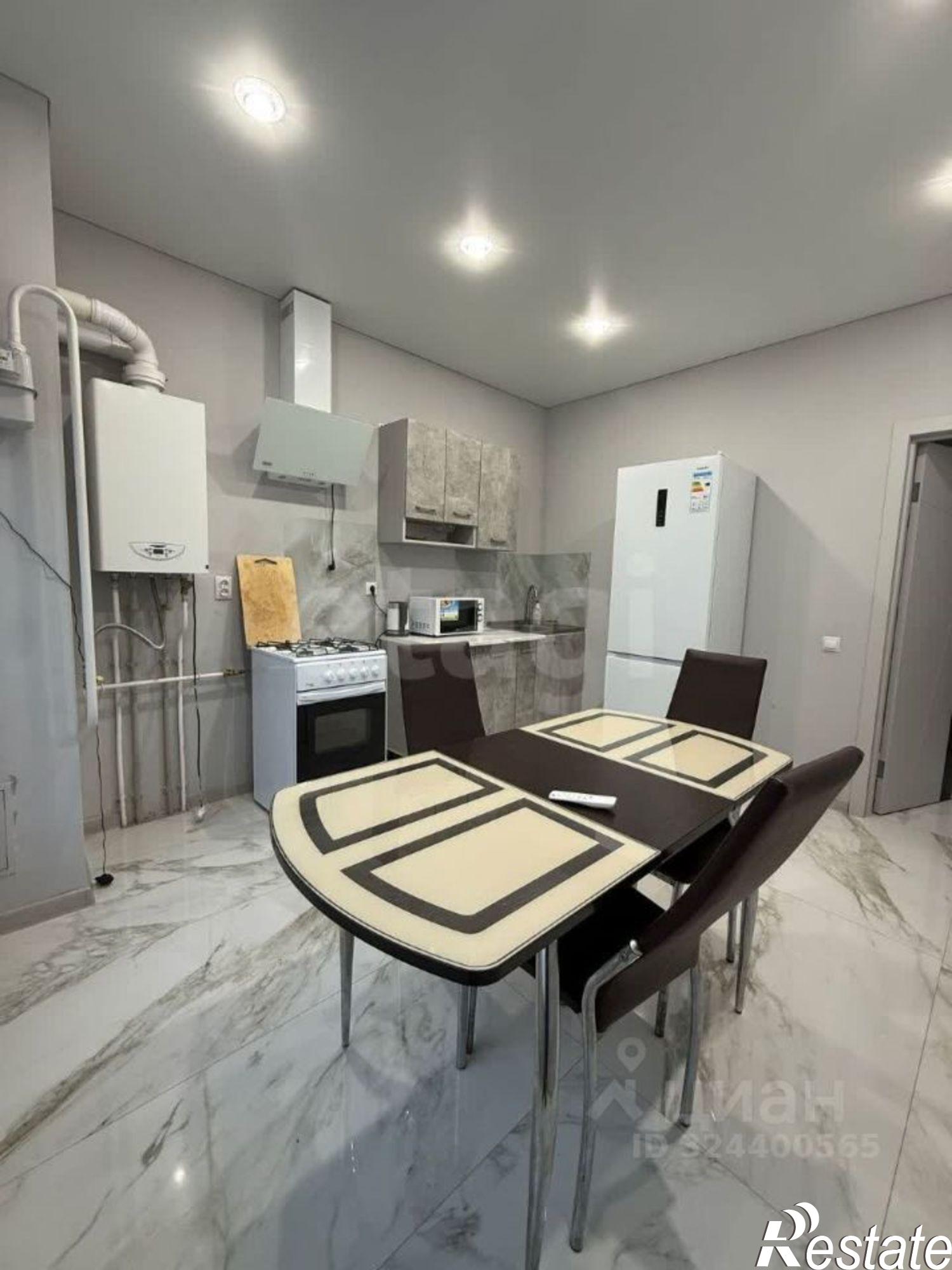 Купить квартиру за 8 000 000 рублей на пр-кт 40-летия Победы, 103а