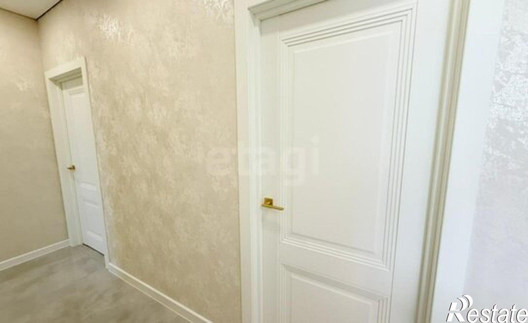 Купить квартиру за 18 000 000 рублей на улица Нансена, 107/5