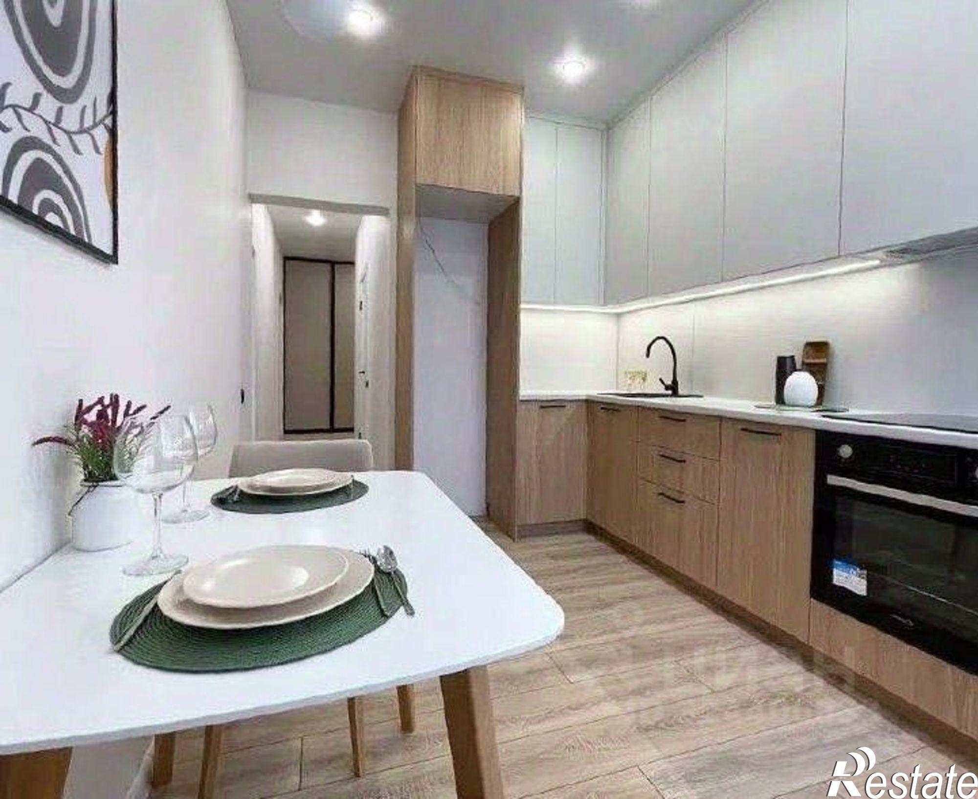 Купить квартиру за 5 700 000 рублей на улица Нансена, 143