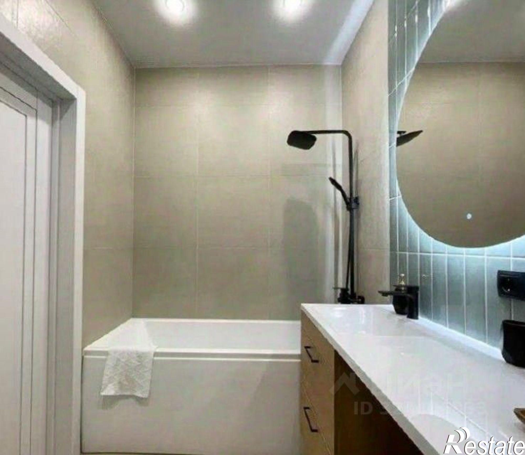 Купить квартиру за 5 700 000 рублей на улица Нансена, 143