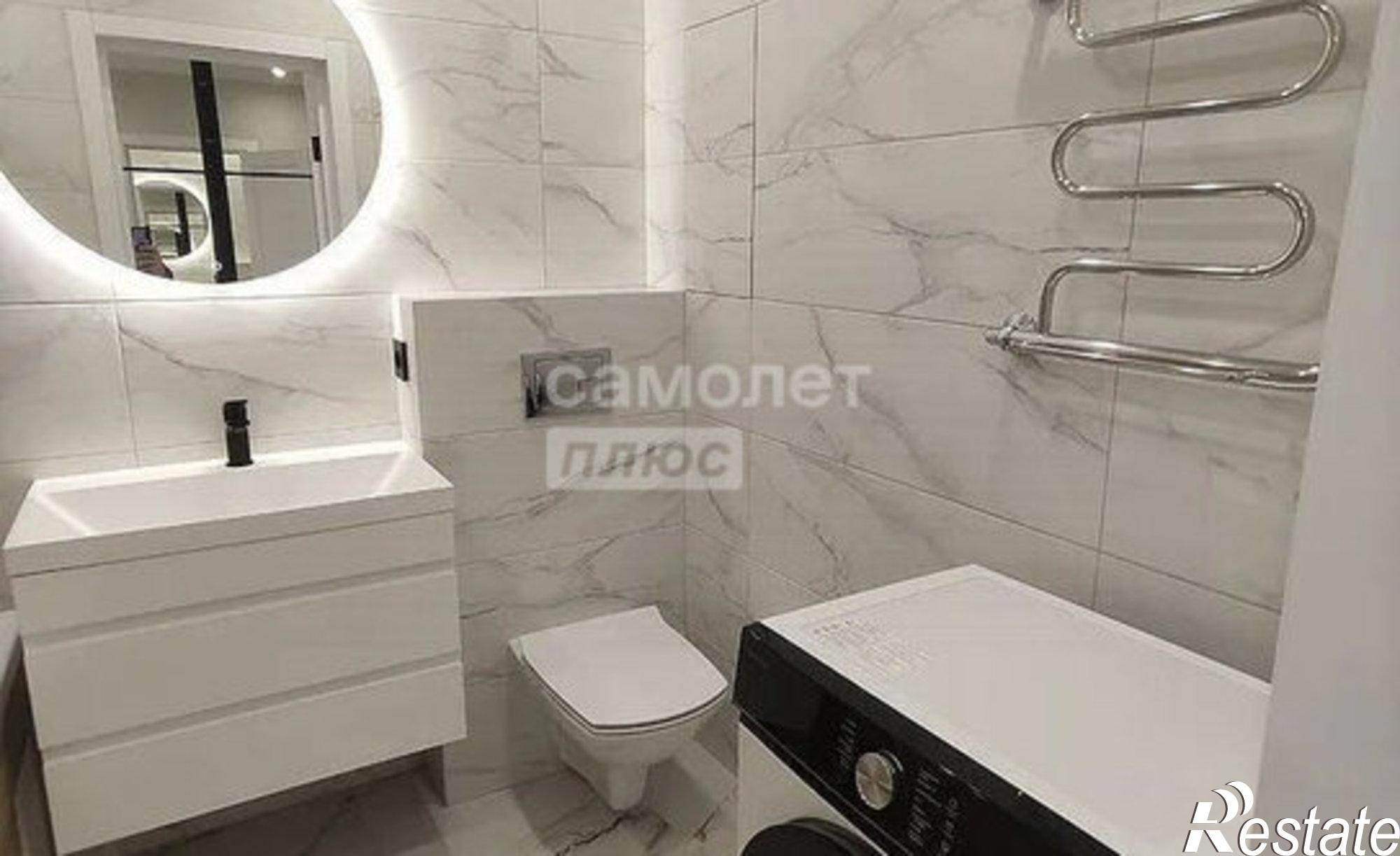 Купить квартиру за 7 800 000 рублей на Оренбургский пер, 2а