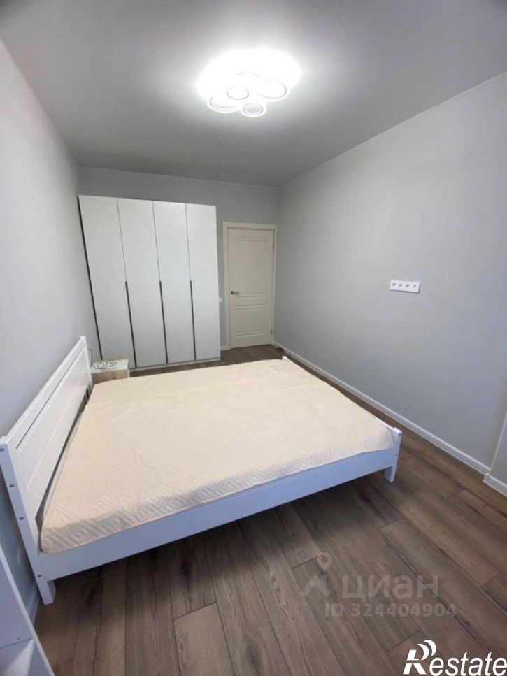 1-комн квартира улица Нансена, 83 с3,  д. 83 с3