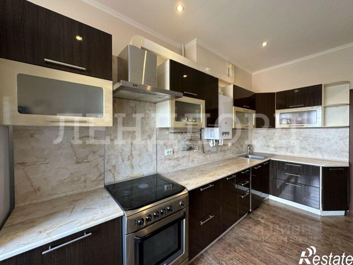 3-комн квартира ул Севанская, 10,  д. 10