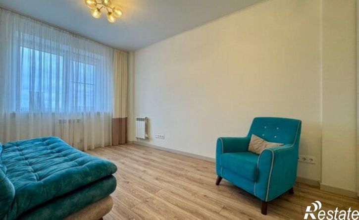 3-комн квартира улица Матросова, 35,  д. 35