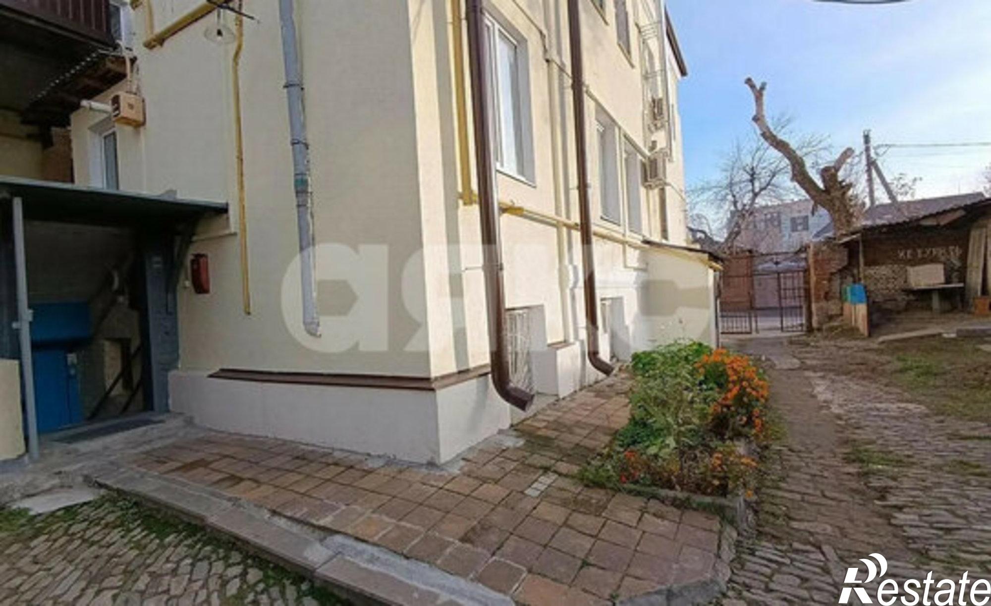 Купить квартиру за 3 600 000 рублей на 18-я линия, 54