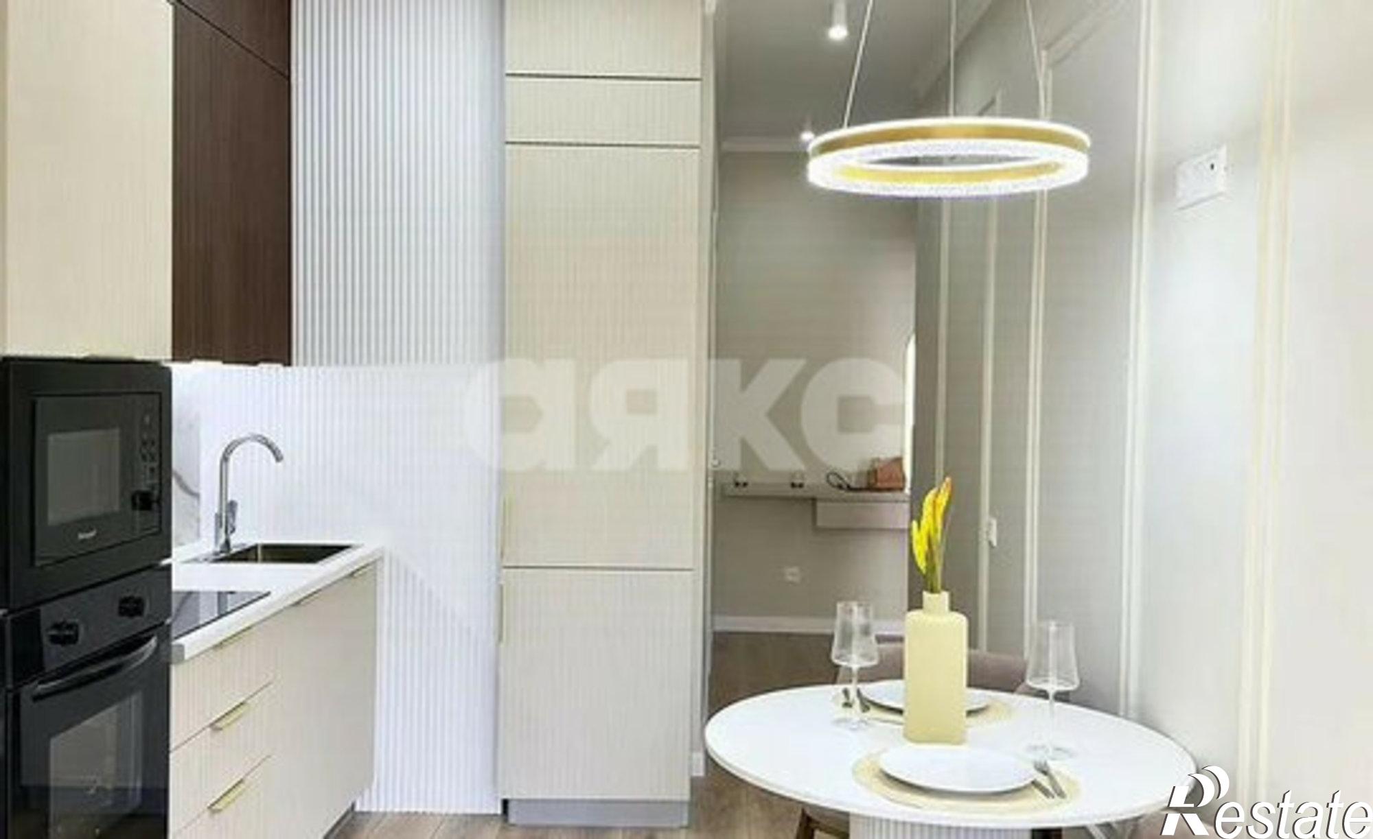 Купить квартиру за 7 390 000 рублей на Привокзальная площадь, 3