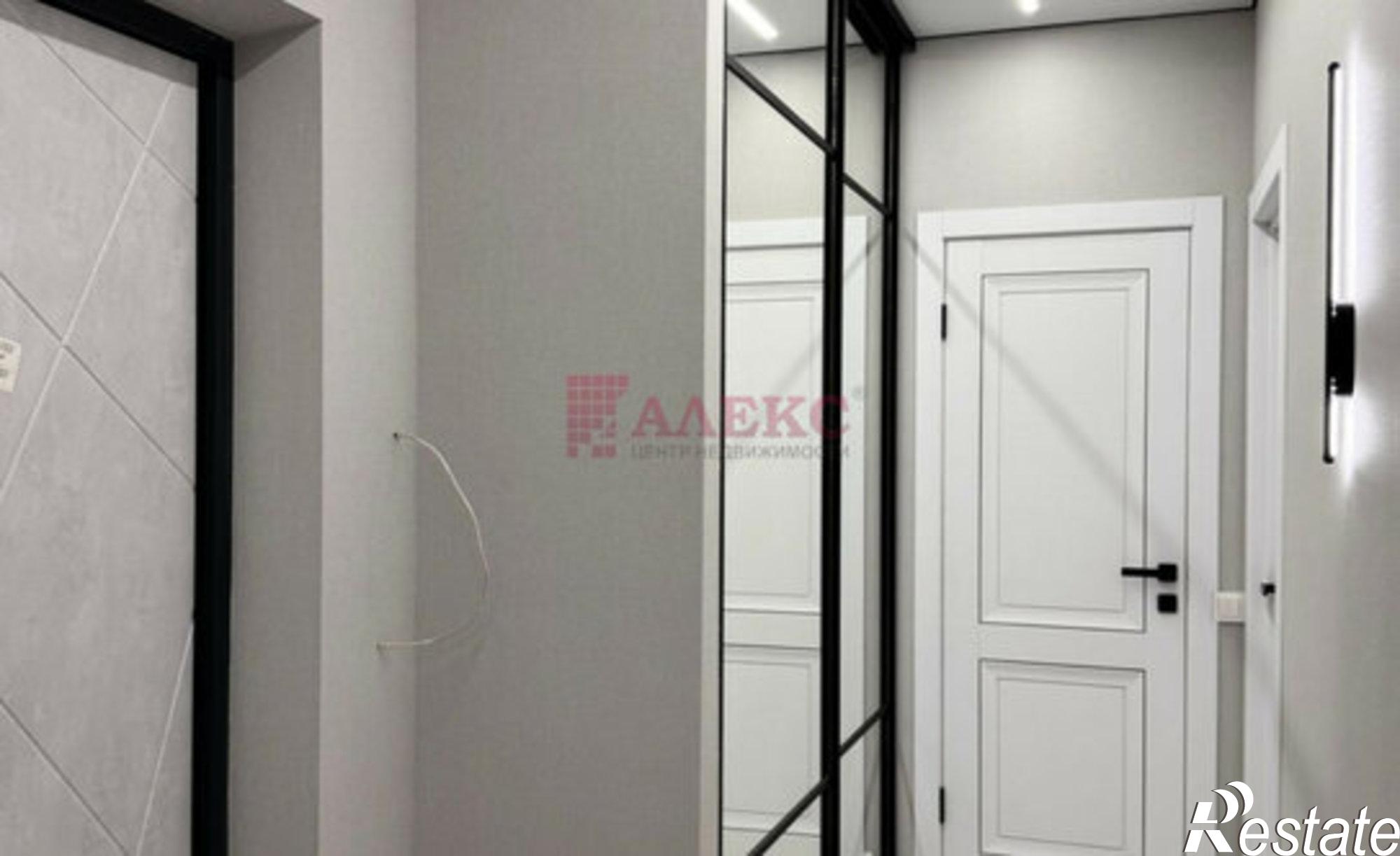 Купить квартиру за 9 500 000 рублей на Берберовская улица, 11с2