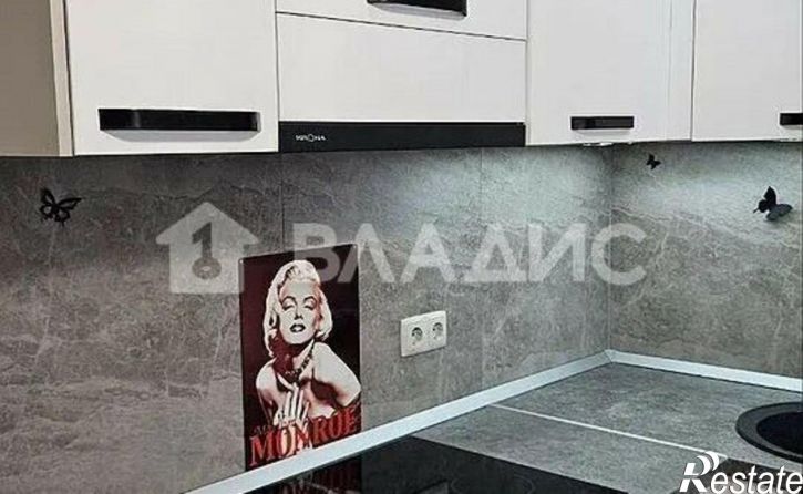 1-комн квартира улица Ерёменко, 110 с2,  д. 110 с2