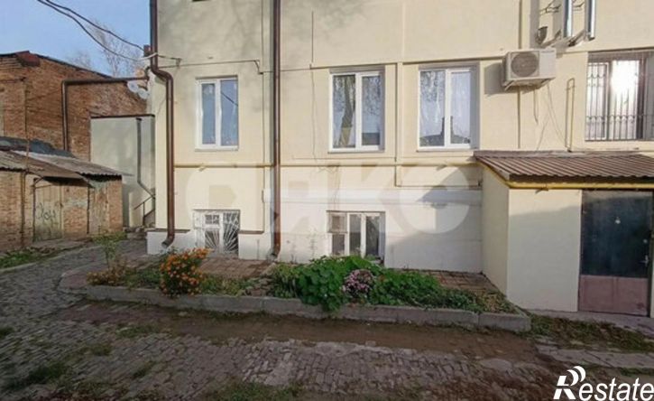 3-комн квартира 18-я линия, 54,  д. 54