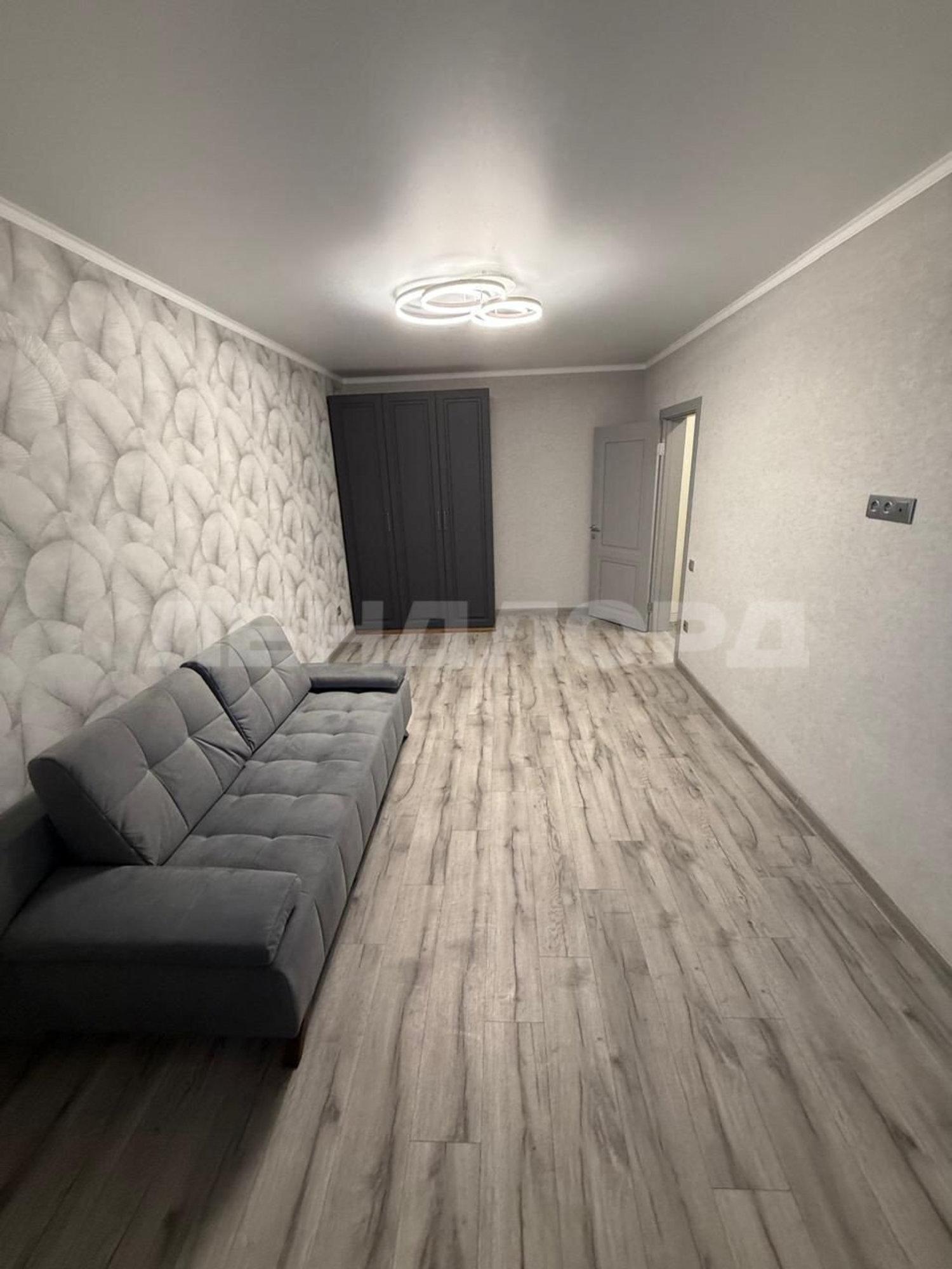 Купить квартиру за 6 900 000 рублей на Уланская улица, 17с3