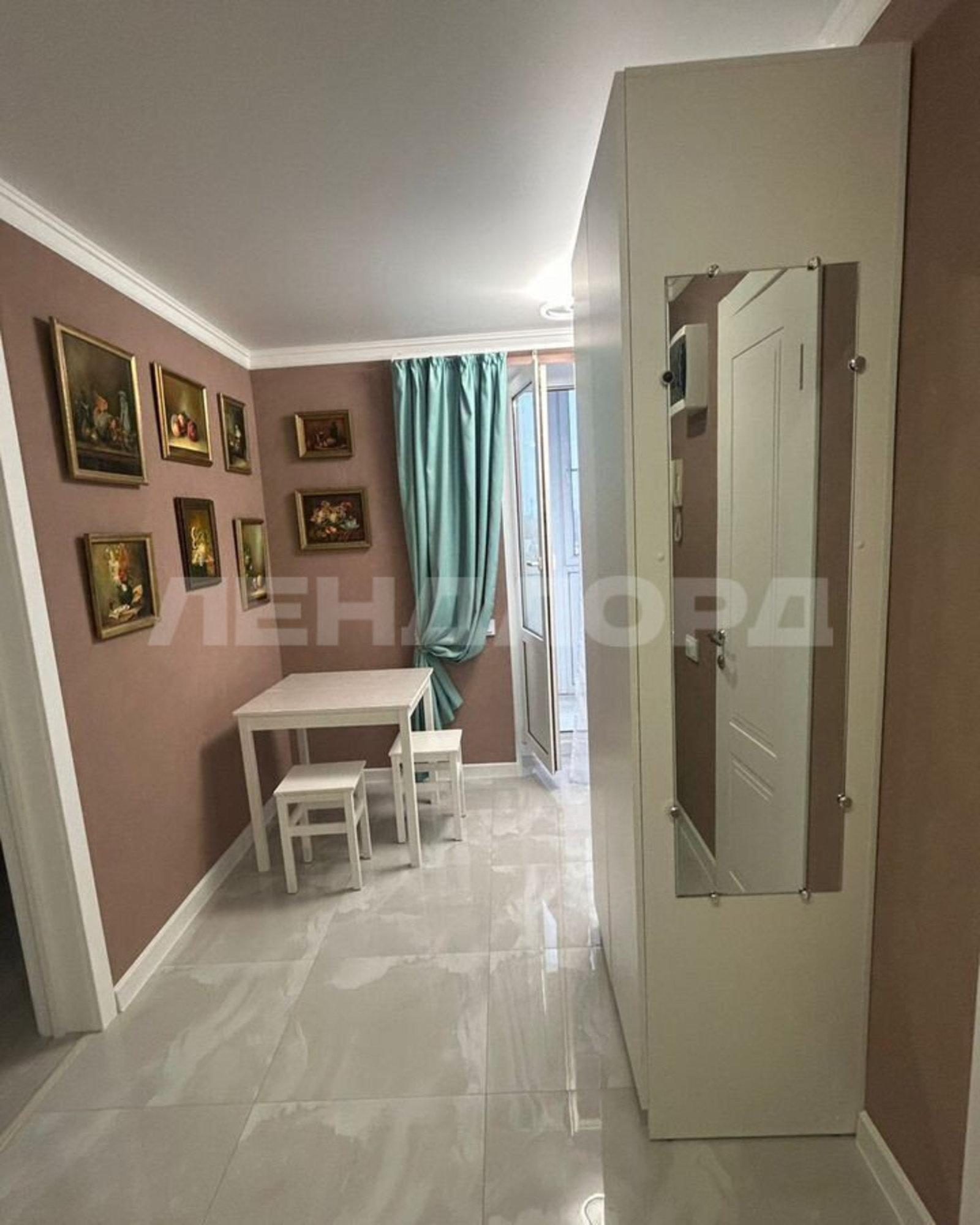 Купить квартиру за 7 200 000 рублей на улица 2-я Линия, 17/61