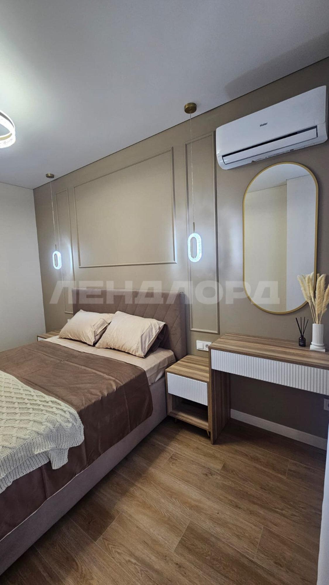 Купить квартиру за 12 500 000 рублей на улица Ларина, 45с1