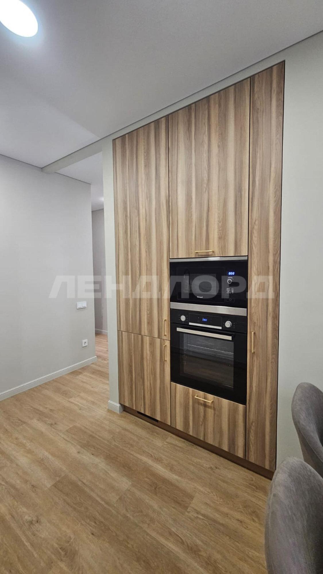 Купить квартиру за 12 500 000 рублей на улица Ларина, 45с1