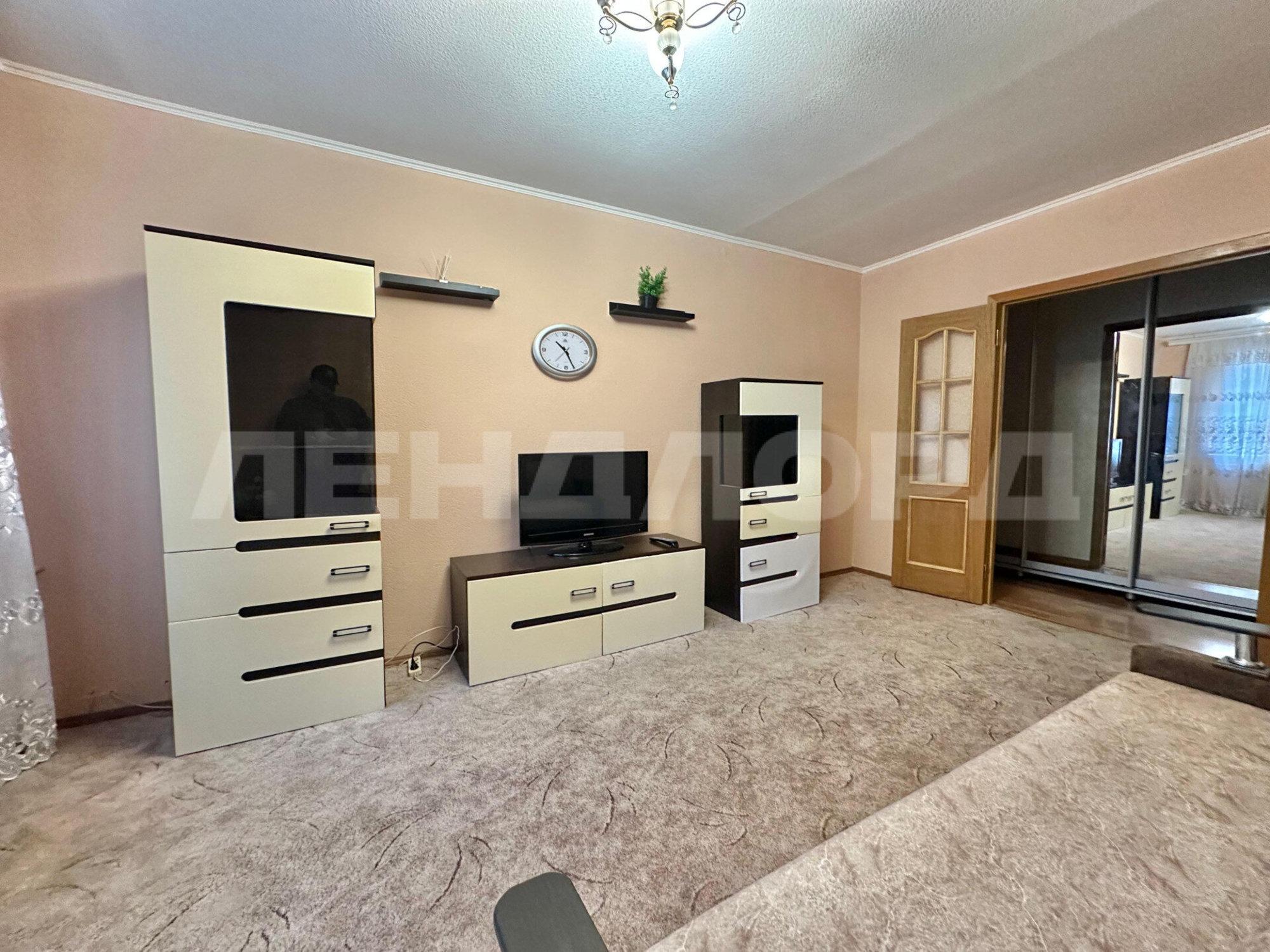 Сдать квартиру за 30 000 рублей на проспект Космонавтов, 34/2