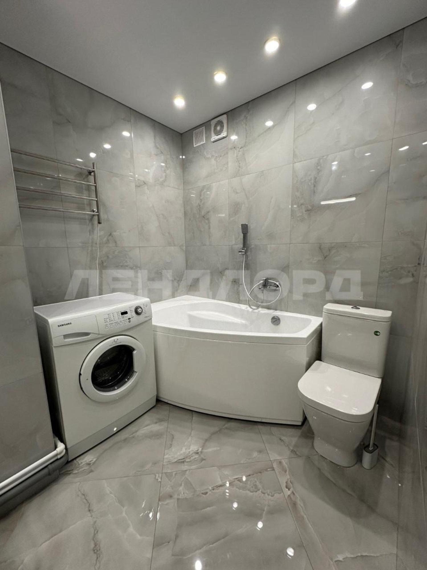 Купить квартиру за 5 700 000 рублей на Нижнебульварная улица, 26