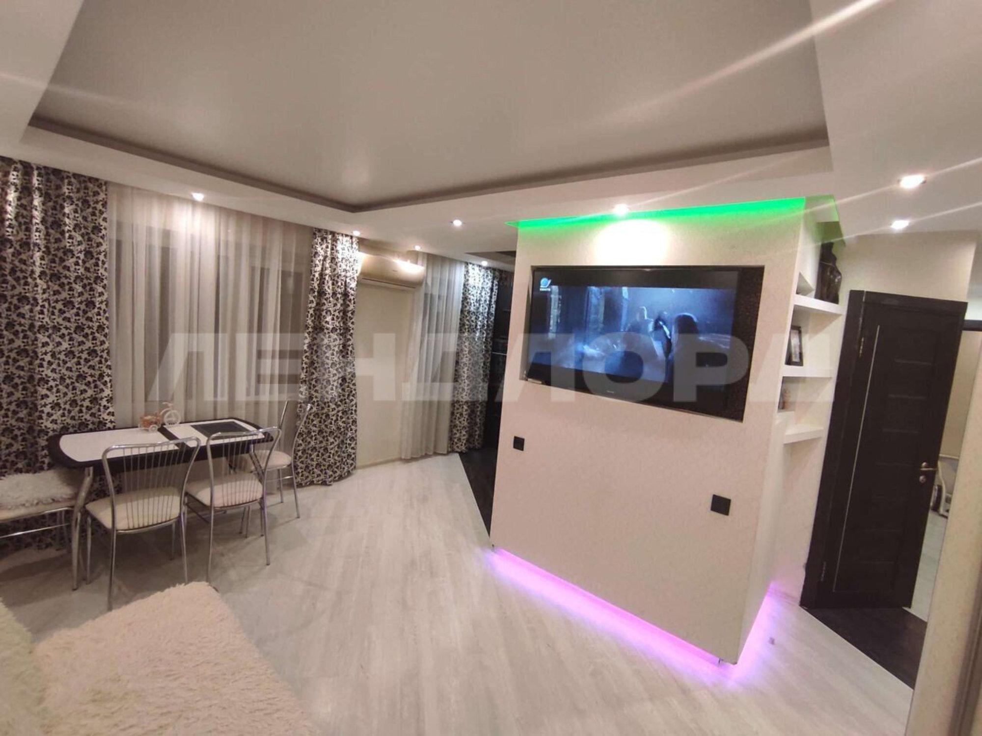 Купить квартиру за 5 500 000 рублей на улица Зорге, 12