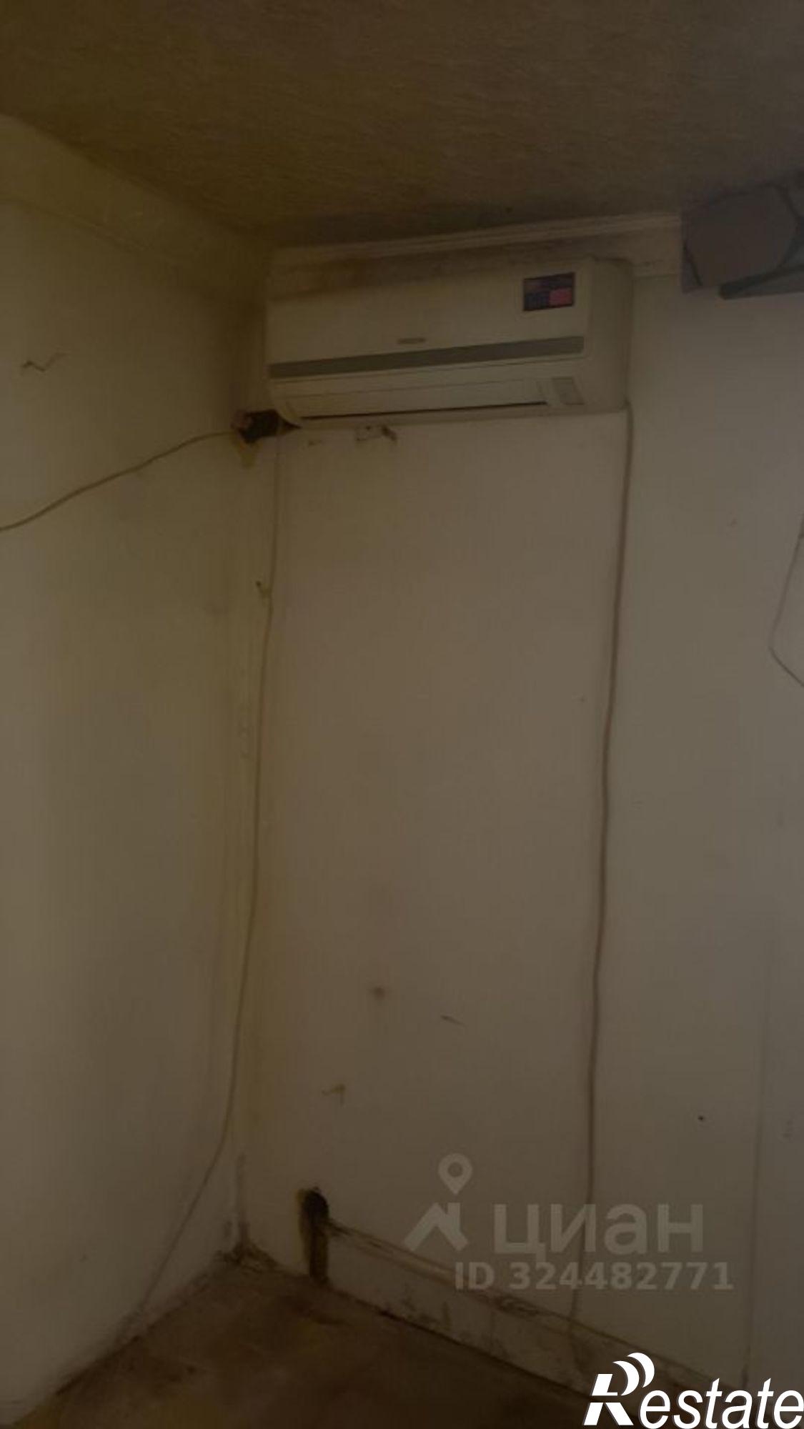 Сдать квартиру за 15 000 рублей на 2-я линия, 44