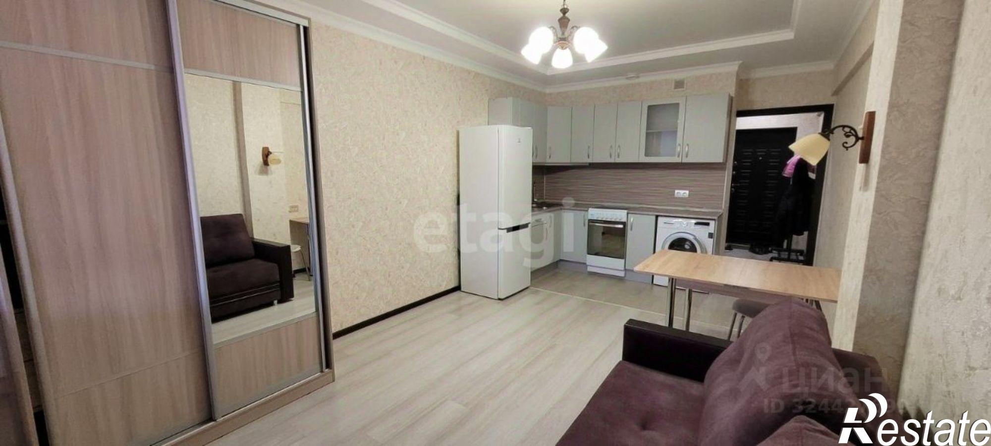 Сдать квартиру за 23 000 рублей на Творческая улица, 9 с1