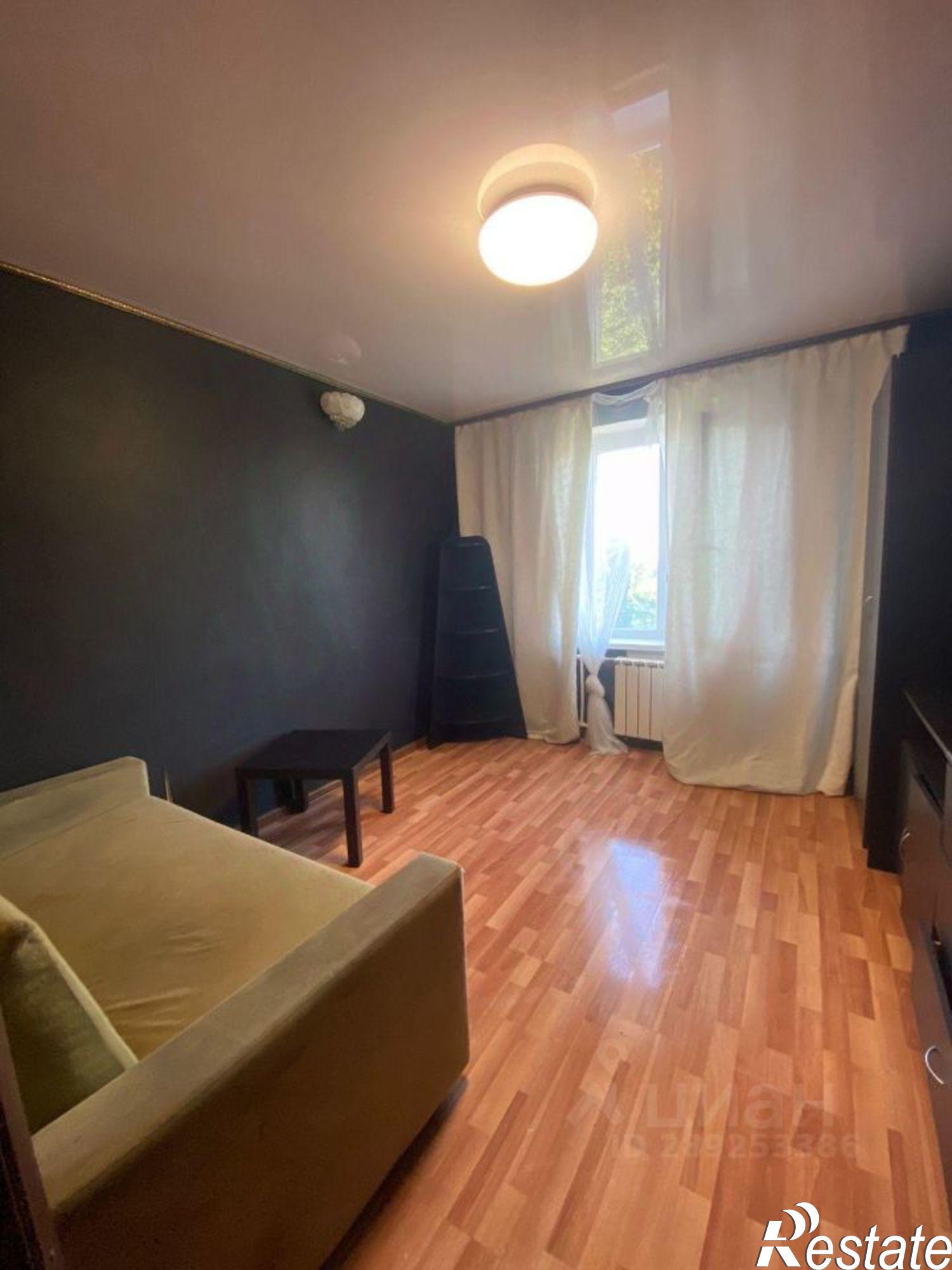 Сдать комнату за 112 000 рублей на Днепровский пер, 111