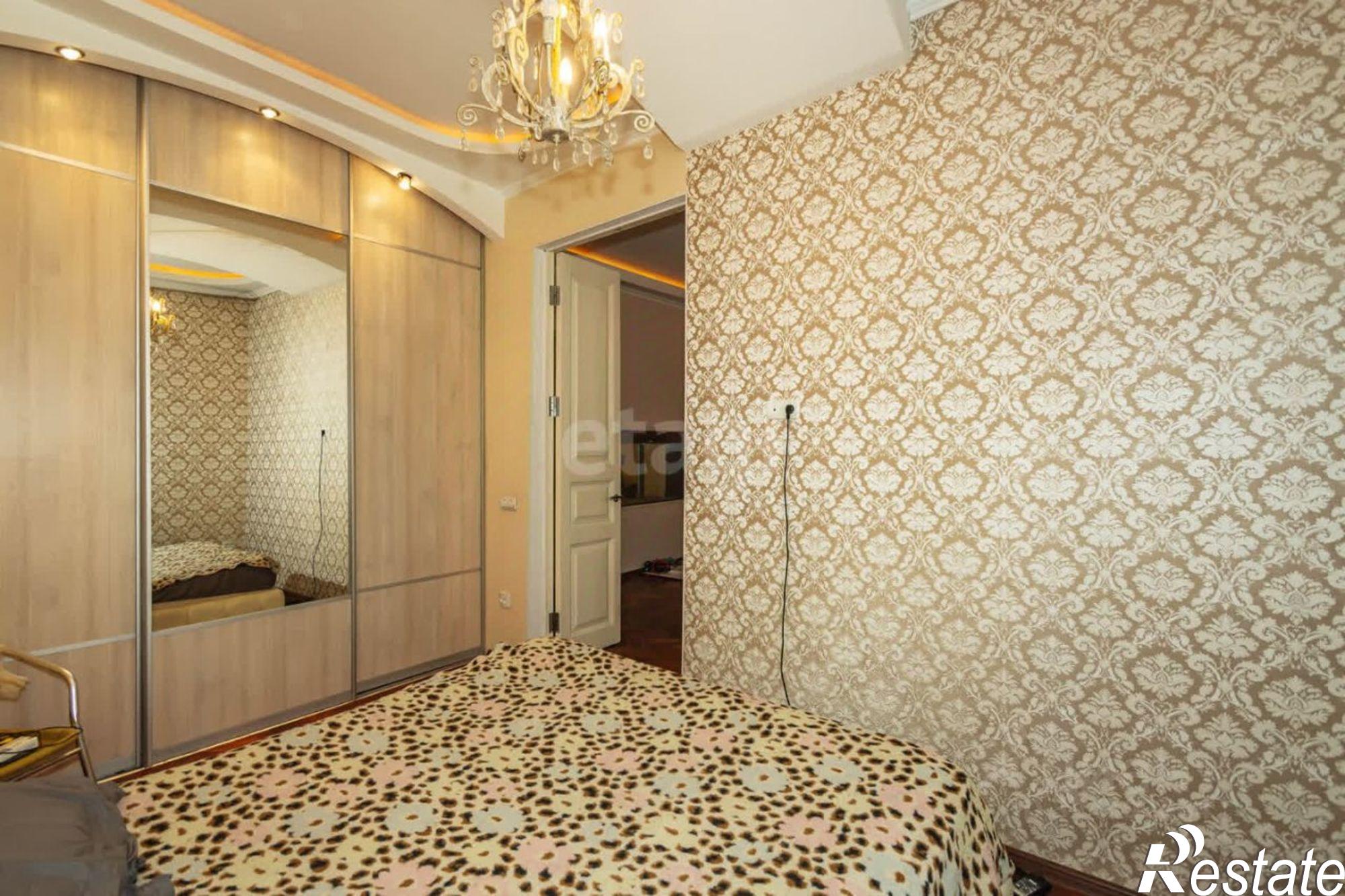 Купить квартиру за 7 400 000 рублей на Социалистическая улица, 1