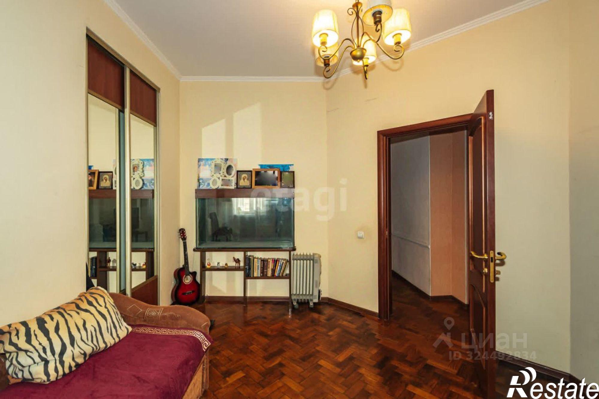 Купить квартиру за 7 400 000 рублей на Социалистическая улица, 1