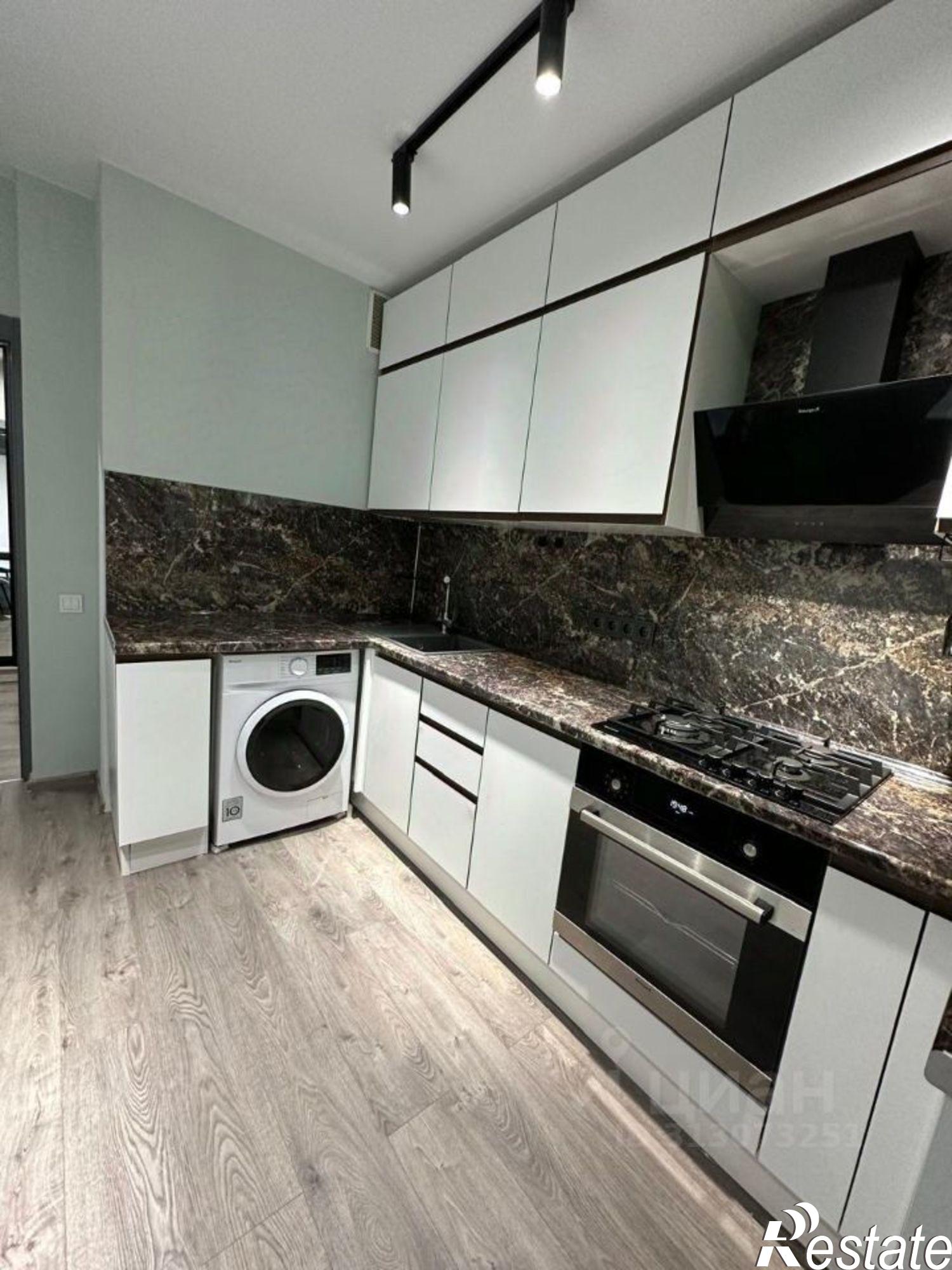 Сдать квартиру за 35 000 рублей на Днепровский пер, 124ж