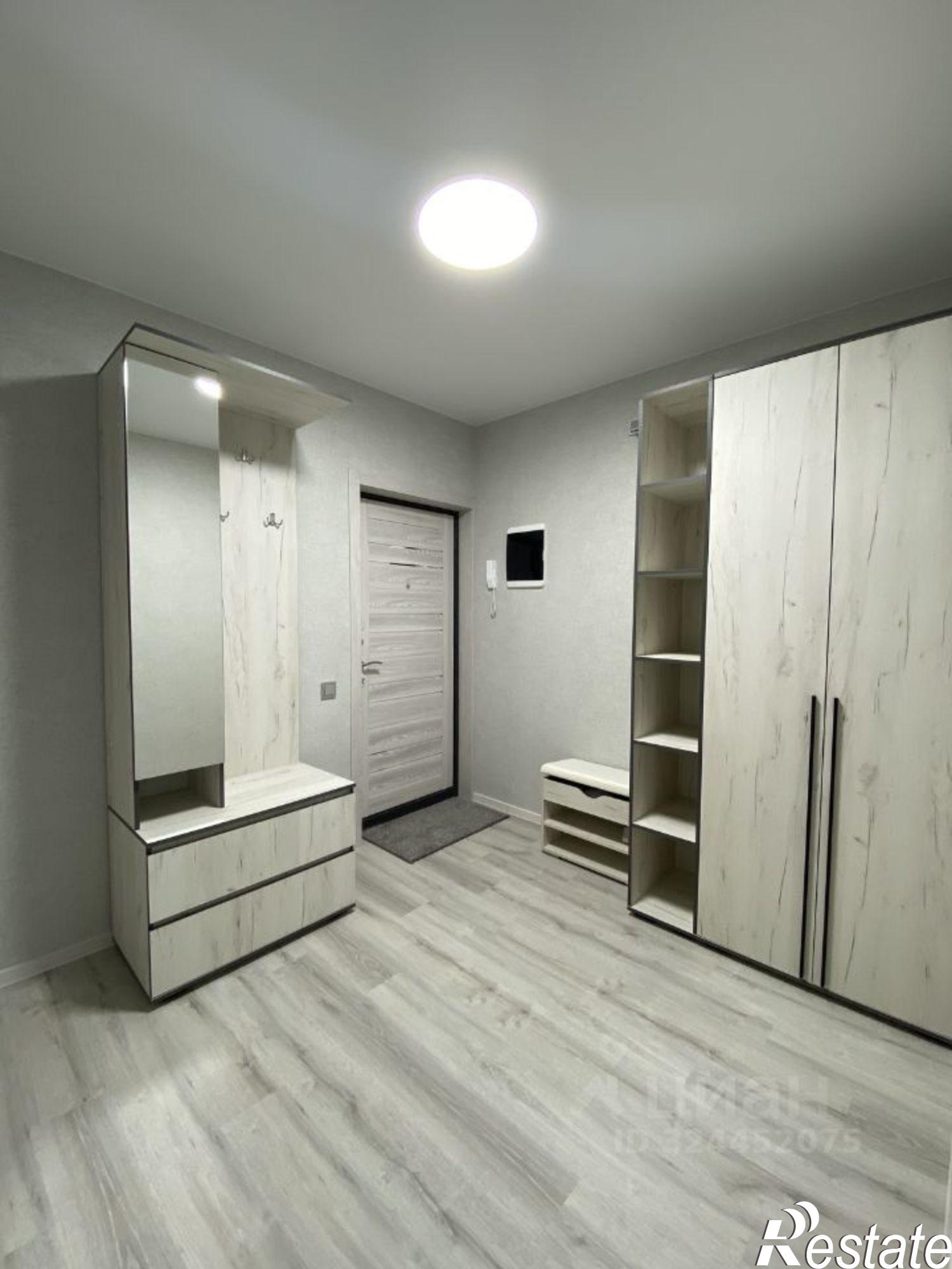 Сдать квартиру за 33 000 рублей на ул 23-я линия, 58