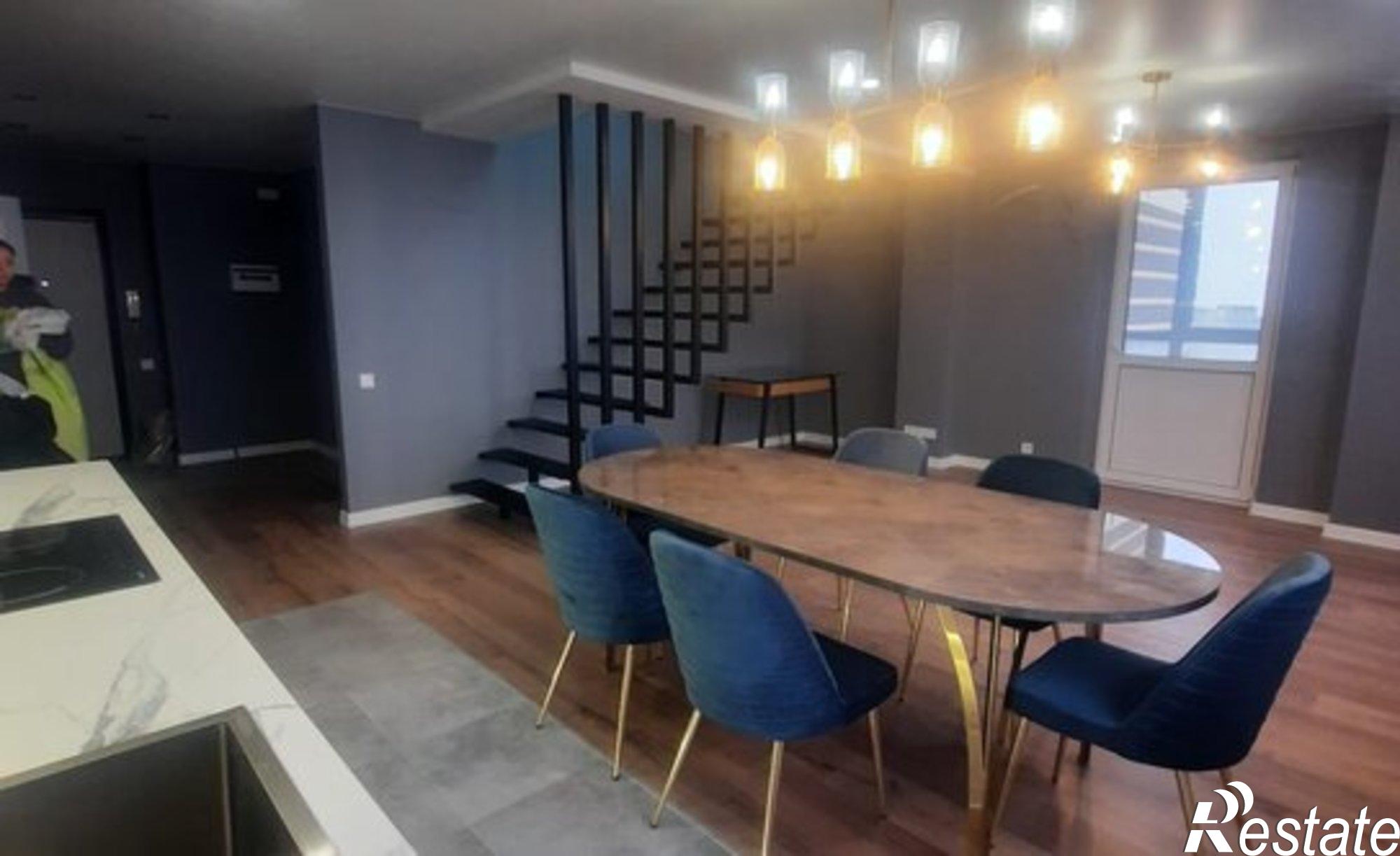 Купить квартиру за 9 970 000 рублей на ул Штахановского, 16