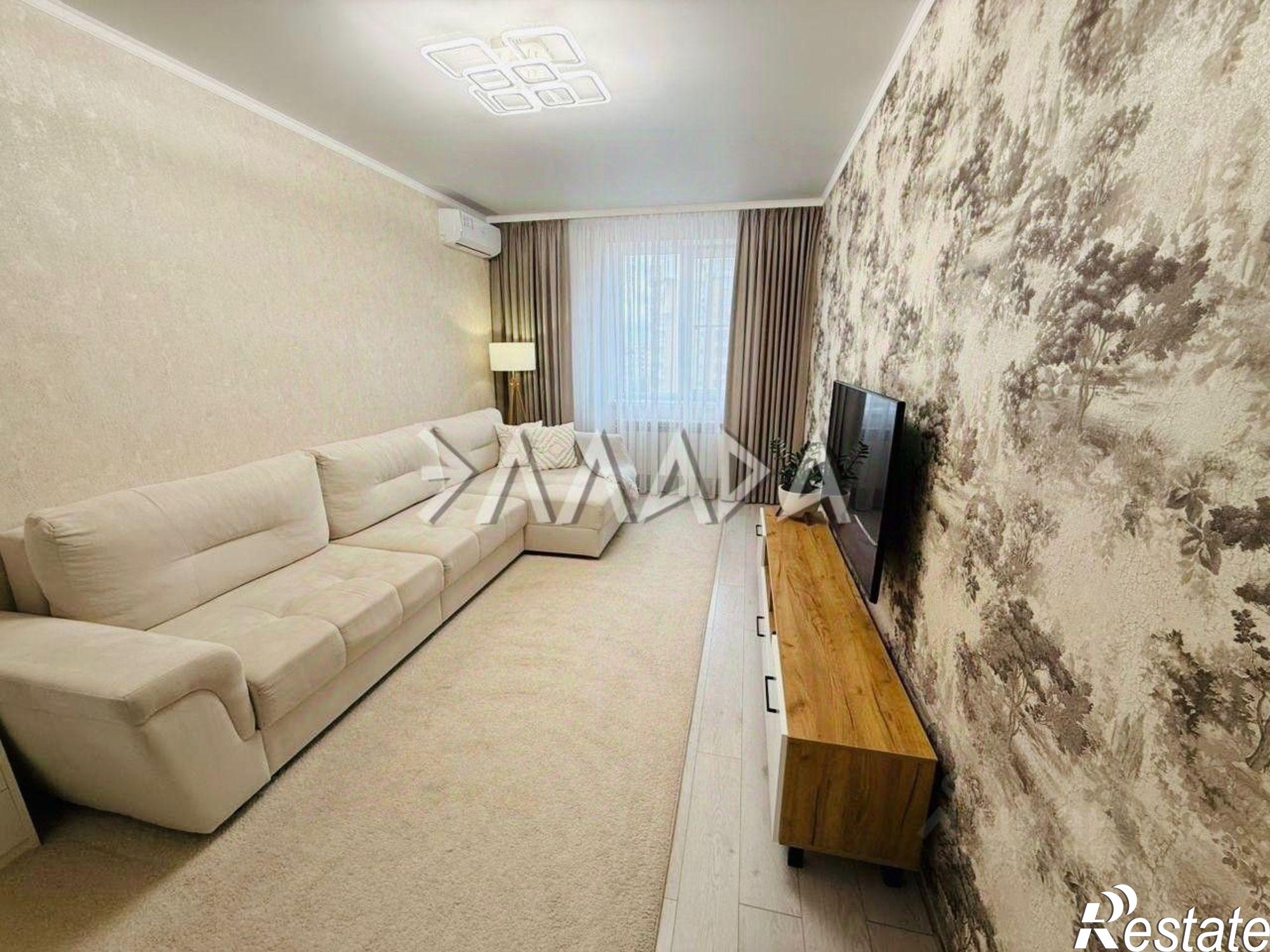 Купить квартиру за 12 500 000 рублей на бульвар Комарова, 18/3 с1