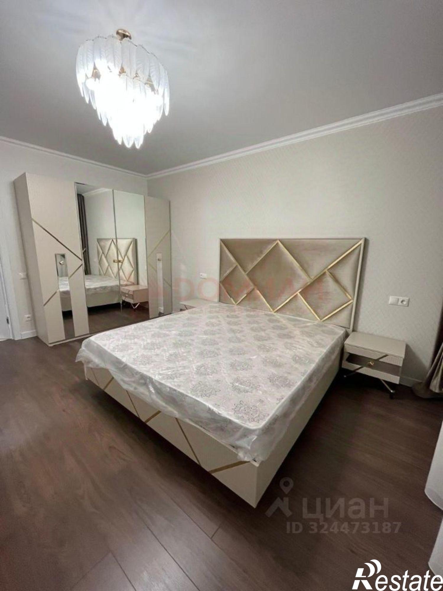 Купить квартиру за 6 500 000 рублей на б-р Комарова, 1е 1