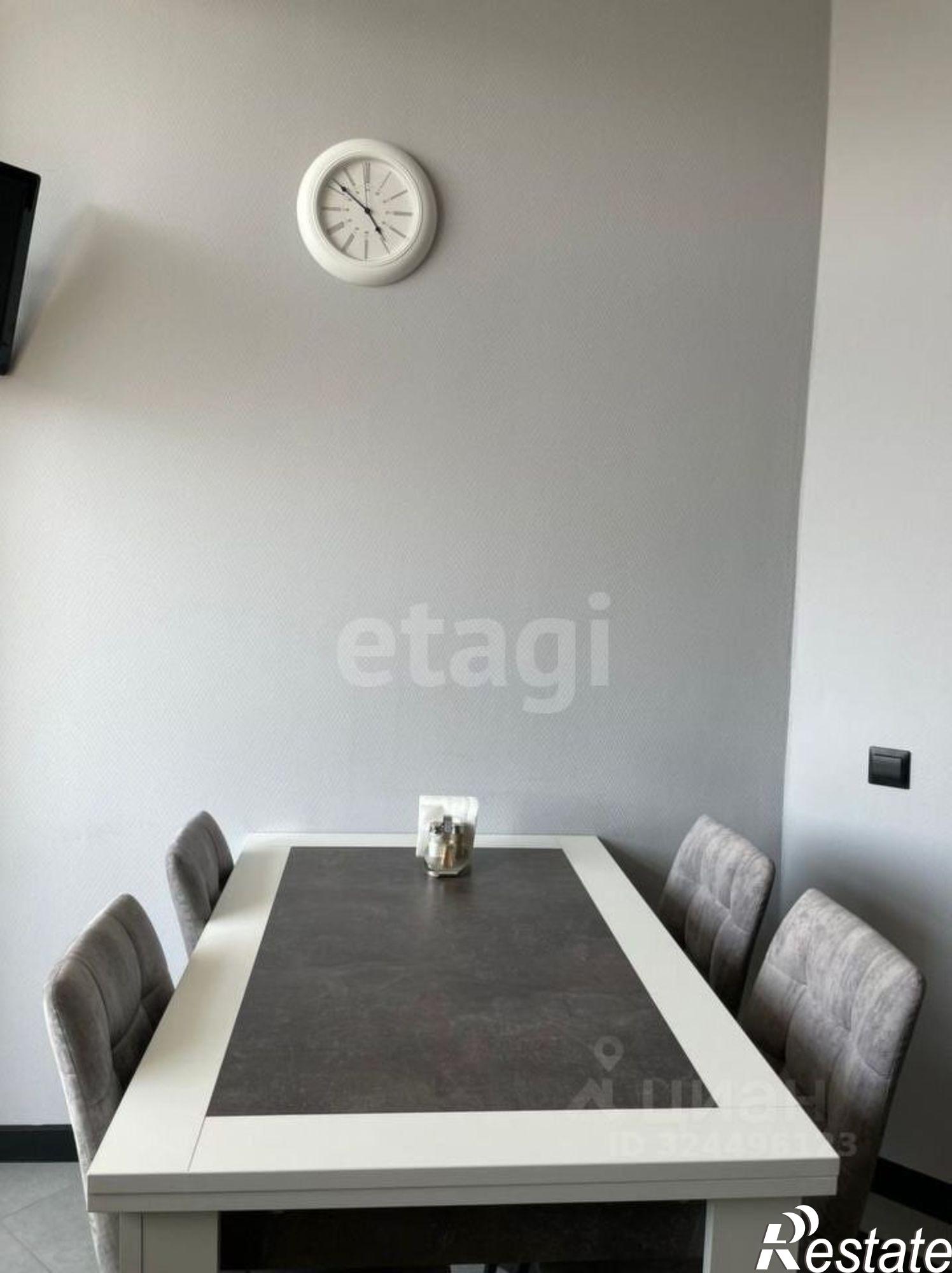 Купить квартиру за 12 500 000 рублей на Доломановский пер, 43/11