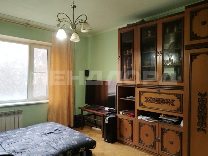 2-комн квартира улица Зорге, 72/1