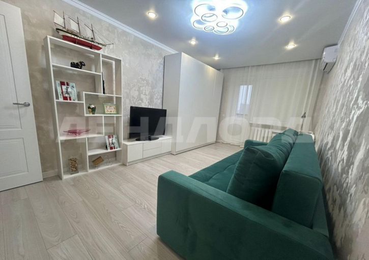 1-комн квартира улица 2-я Линия, 17/61