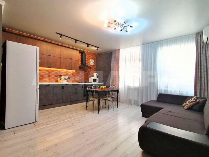 2-комн квартира улица 35-я Линия, 89/32