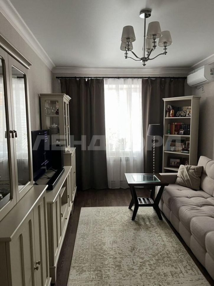 2-комн квартира улица 45-я Линия, 60/72