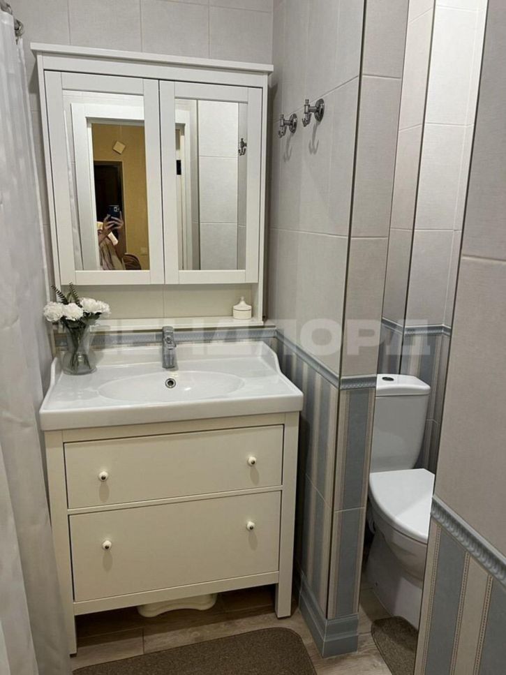 2-комн квартира улица 45-я Линия, 60/72