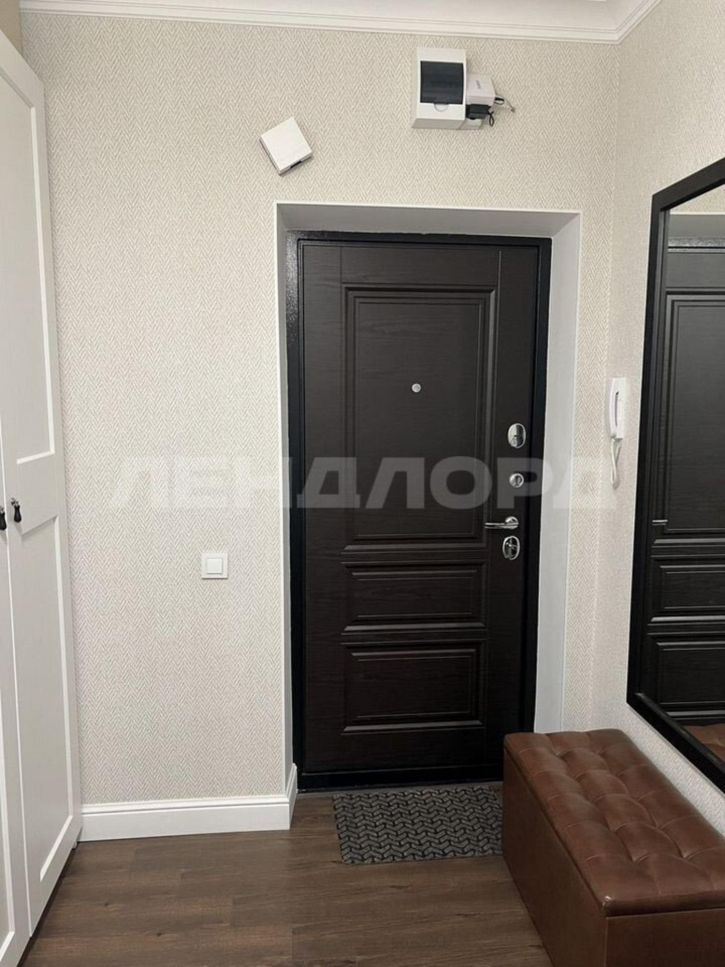 2-комн квартира улица 45-я Линия, 60/72