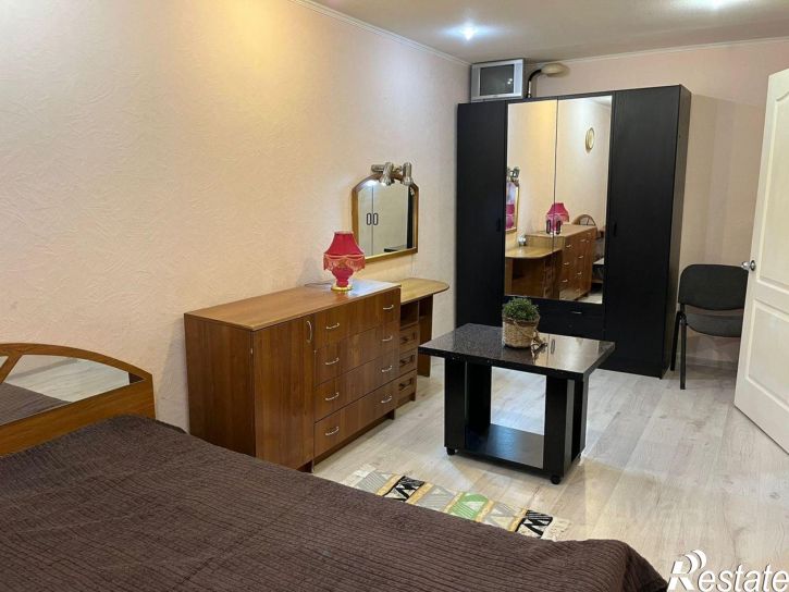 2-комн квартира проспект Шолохова, 140,  д. 140