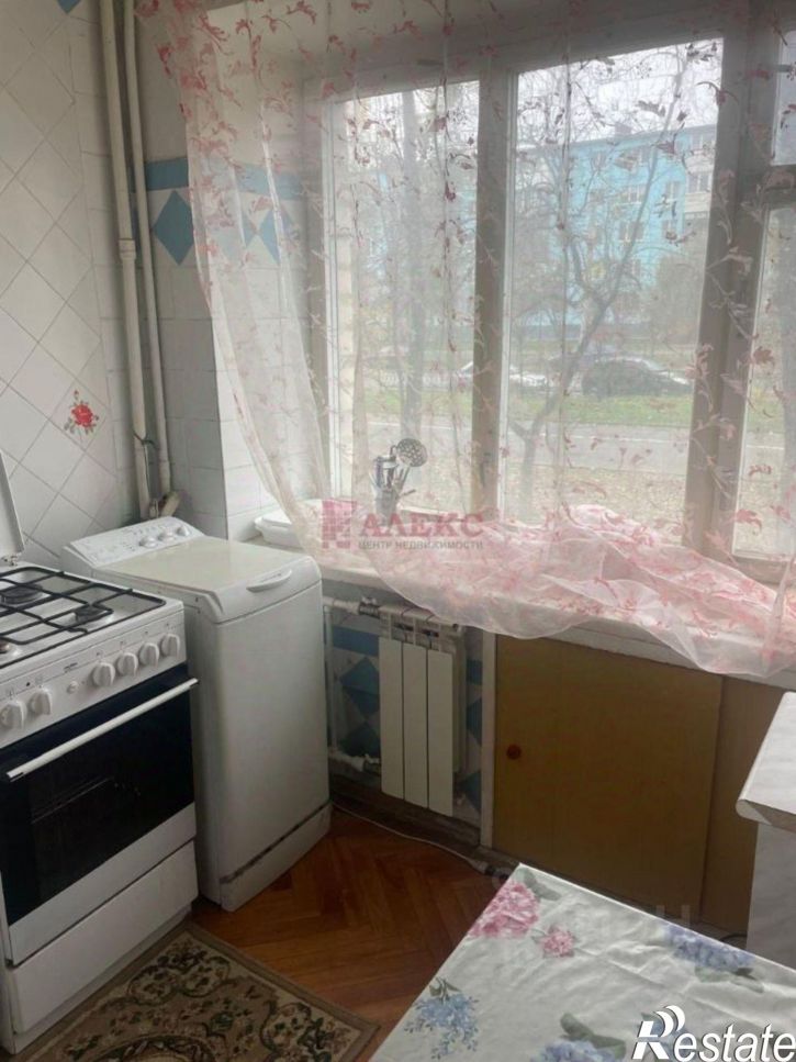 2-комн квартира Коммунистический проспект, 42,  д. 42