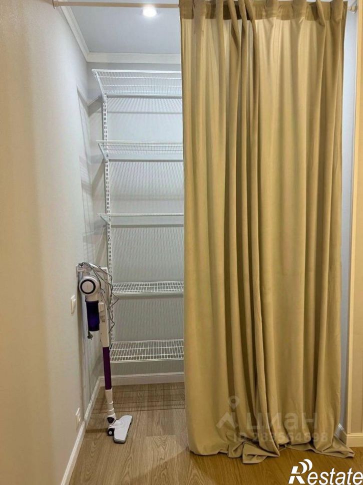 2-комн квартира ул 16-я линия, 61,  д. 61