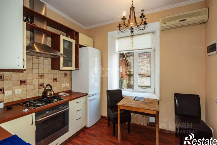 3-комн квартира Социалистическая улица, 1,  д. 1