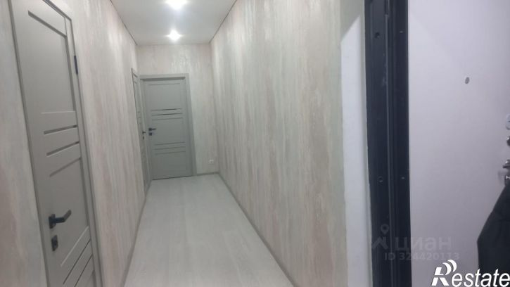 3-комн квартира ул Нансена, 83 3,  д. 83 3,  к. 3