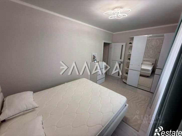 3-комн квартира бульвар Комарова, 18/3 с1,  д. 18/3 с1