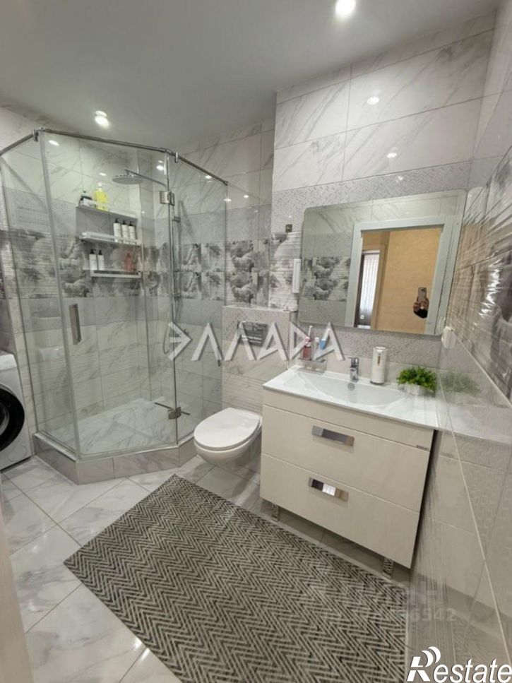 3-комн квартира бульвар Комарова, 18/3 с1,  д. 18/3 с1