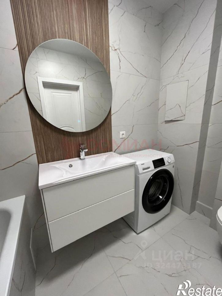 1-комн квартира б-р Комарова, 1е 1,  д. 1е 1,  к. 1